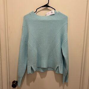 Abercrombie & Fitch light blue sweater